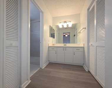 3767 Nw 91st Lane - Photo Thumbnail 32