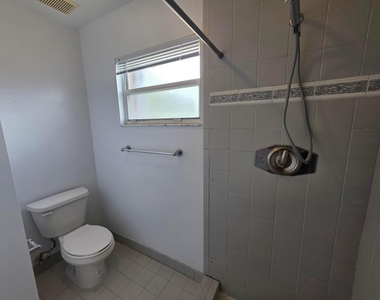 3767 Nw 91st Lane - Photo Thumbnail 8