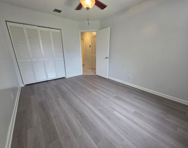 3767 Nw 91st Lane - Photo Thumbnail 12