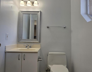 3767 Nw 91st Lane - Photo Thumbnail 4