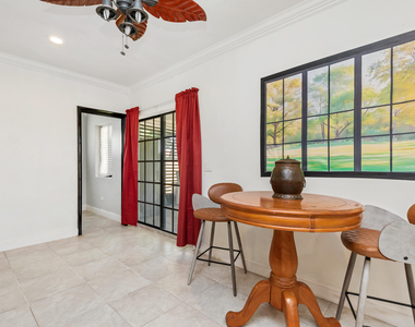 475 Ne 113th Street - Photo Thumbnail 16