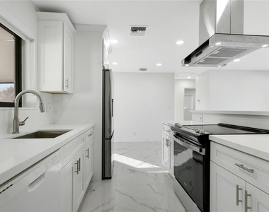 6374 Sw 2nd Street - Photo Thumbnail 6