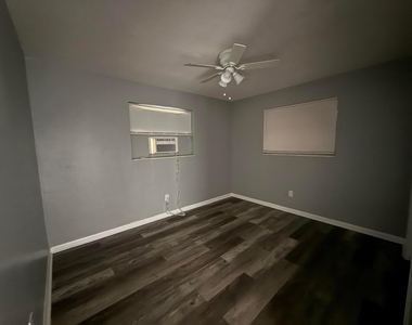 4109 Sw 24th Street - Photo Thumbnail 8