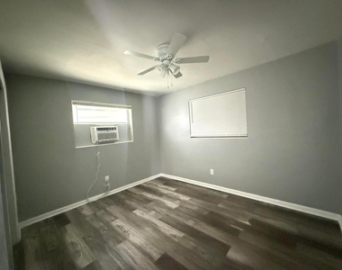 4109 Sw 24th Street - Photo Thumbnail 17
