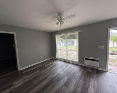 4109 Sw 24th Street - Photo Thumbnail 7