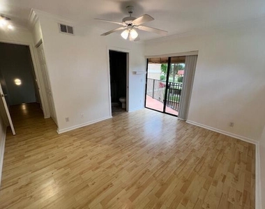 8189 Thames Boulevard - Photo Thumbnail 7