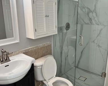 8189 Thames Boulevard - Photo Thumbnail 4