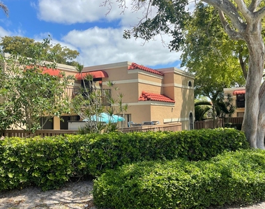 8189 Thames Boulevard - Photo Thumbnail 12