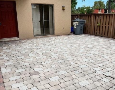 8189 Thames Boulevard - Photo Thumbnail 10