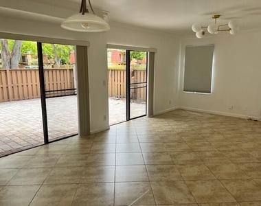 8189 Thames Boulevard - Photo Thumbnail 1