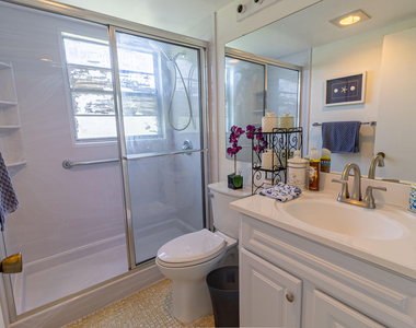 158 Mansfield D Drive - Photo Thumbnail 17
