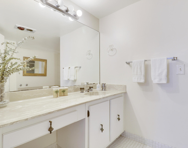 1701 S Flagler Drive - Photo Thumbnail 13