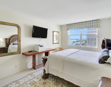1701 S Flagler Drive - Photo Thumbnail 14
