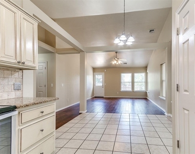 18100 Calle Way - Photo Thumbnail 15