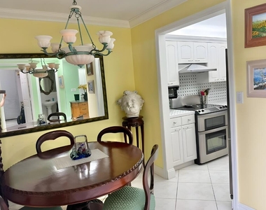 2910 Sw 87th Terrace - Photo Thumbnail 9