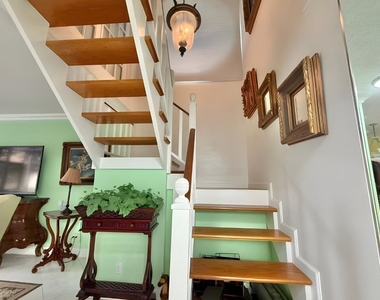 2910 Sw 87th Terrace - Photo Thumbnail 17