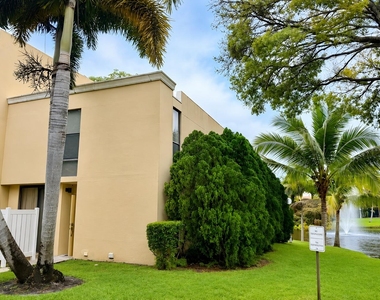 2910 Sw 87th Terrace - Photo Thumbnail 40