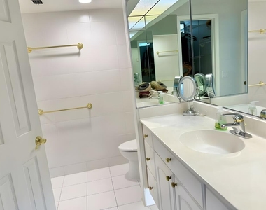 2910 Sw 87th Terrace - Photo Thumbnail 37