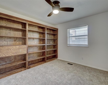 10333 Fairfax Lane - Photo Thumbnail 9