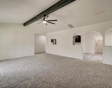 10333 Fairfax Lane - Photo Thumbnail 2