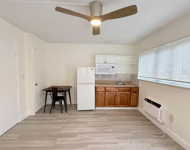 820 Ne 17th Avenue - Photo Thumbnail 1
