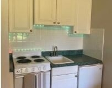 11863 Wimbledon Circle - Photo Thumbnail 5