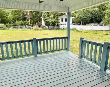 803 Robinson Road - Photo Thumbnail 9