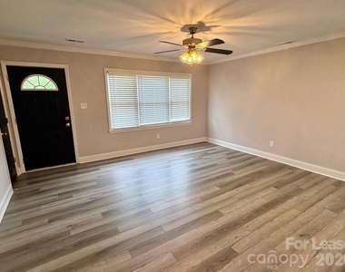 803 Robinson Road - Photo Thumbnail 1