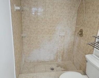4174 Inverrary Drive - Photo Thumbnail 8