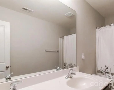 1525 Lilly Springs Place - Photo Thumbnail 25