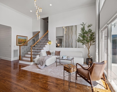 7322 Swansea Lane - Photo Thumbnail 7