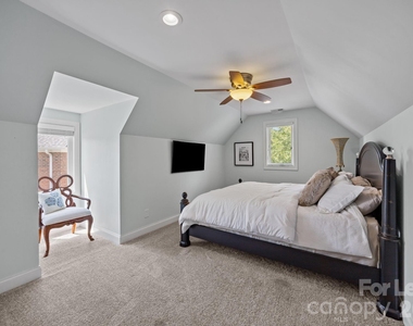 7322 Swansea Lane - Photo Thumbnail 30