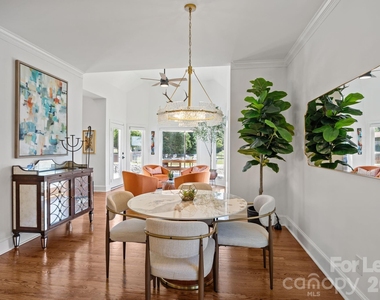 7322 Swansea Lane - Photo Thumbnail 17