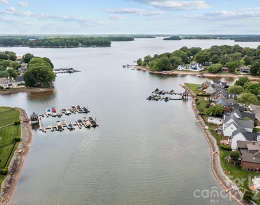 7322 Swansea Lane - Photo Thumbnail 40