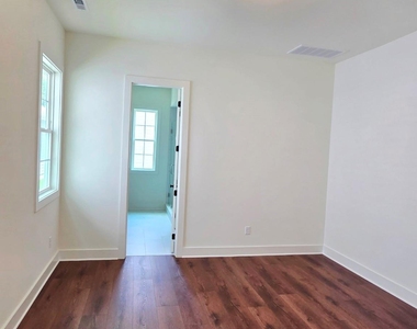 9113 Maybry Park Street - Photo Thumbnail 9