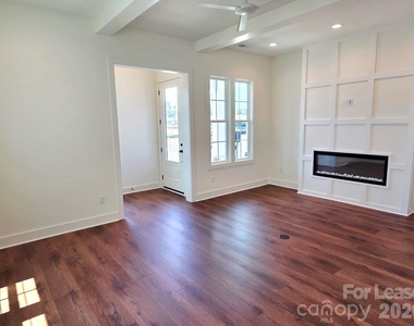 9113 Maybry Park Street - Photo Thumbnail 5