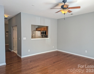 18474 Streamline Court - Photo Thumbnail 8