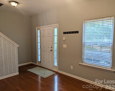 18474 Streamline Court - Photo Thumbnail 1