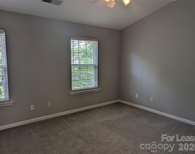 18474 Streamline Court - Photo Thumbnail 17