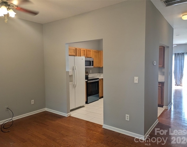 18474 Streamline Court - Photo Thumbnail 3