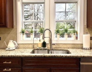 205 Edenshire Court - Photo Thumbnail 5
