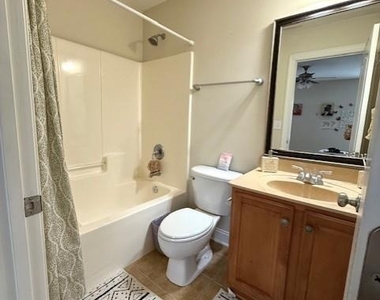 205 Edenshire Court - Photo Thumbnail 21