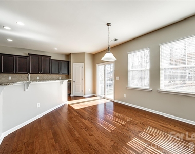 3000 Sewee Lane - Photo Thumbnail 10