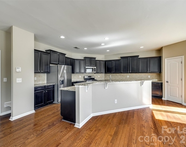 3000 Sewee Lane - Photo Thumbnail 13