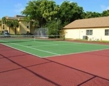 460 Nw 20th Street - Photo Thumbnail 23