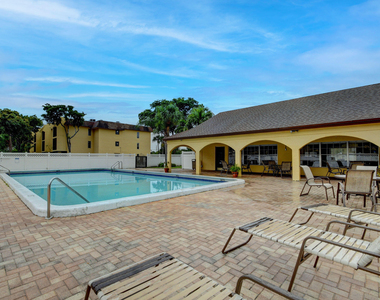 460 Nw 20th Street - Photo Thumbnail 22