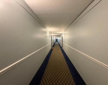460 Nw 20th Street - Photo Thumbnail 25
