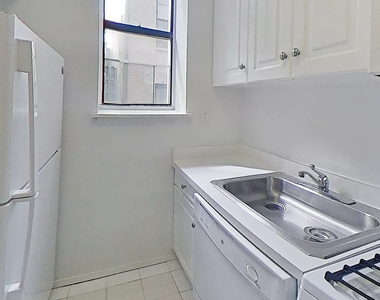 366 West 52nd Street - Photo Thumbnail 11