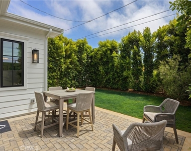 858 Fiske - Photo Thumbnail 8