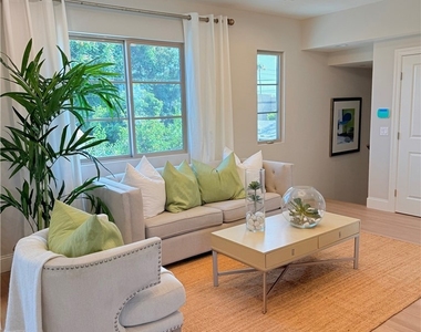 4437 Stewart - Photo Thumbnail 6